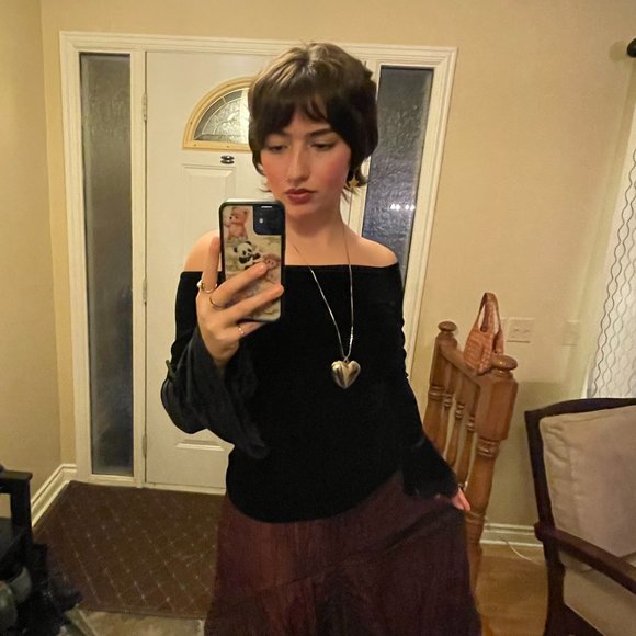 Meet your Posher, Raina - Picture 1 of 1